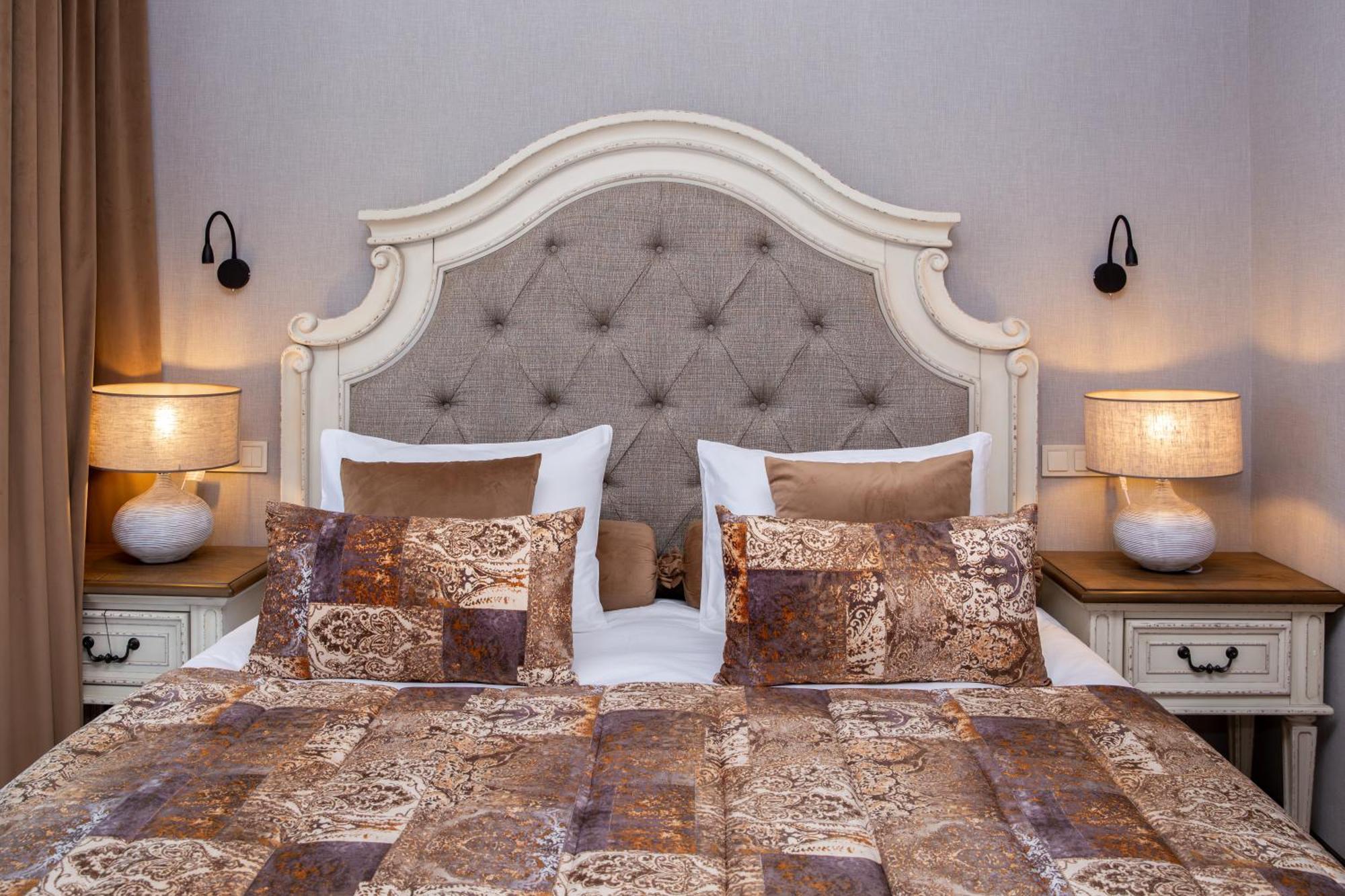 Seventeen Rooms Telavi Bagian luar foto