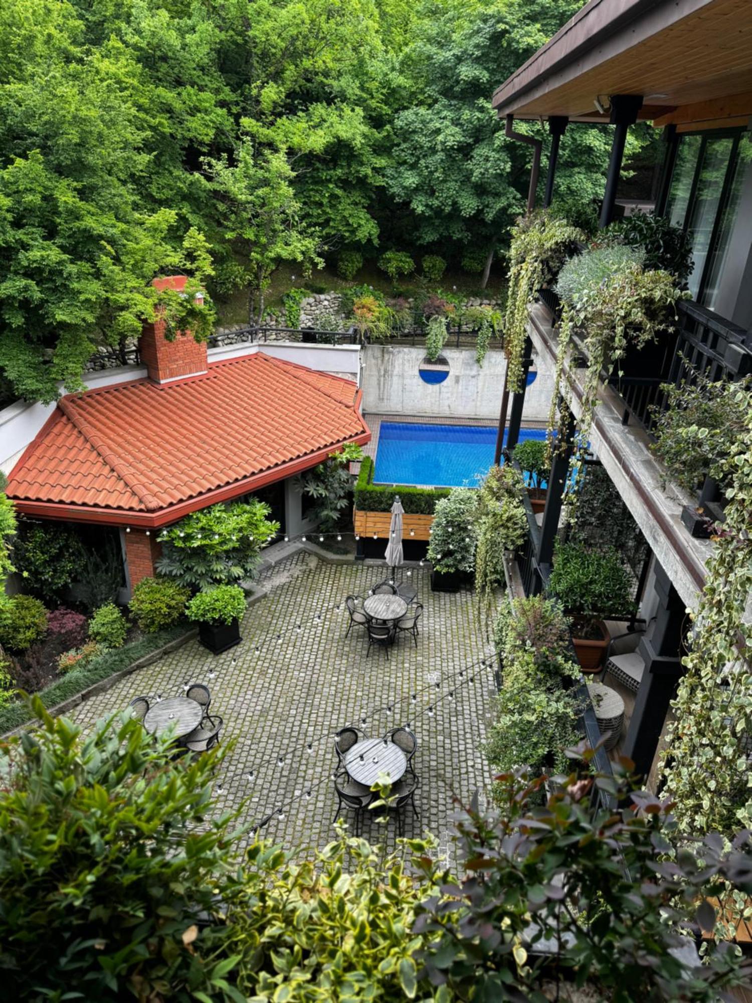 Seventeen Rooms Telavi Bagian luar foto