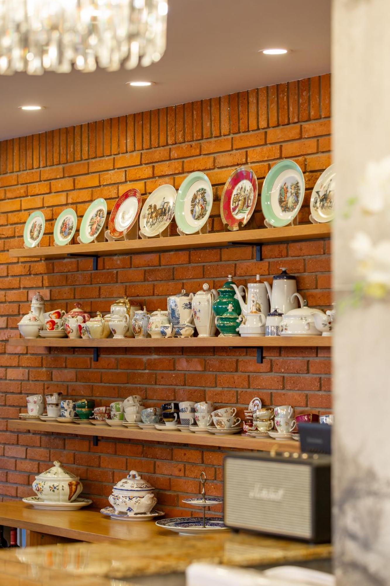 Seventeen Rooms Telavi Bagian luar foto