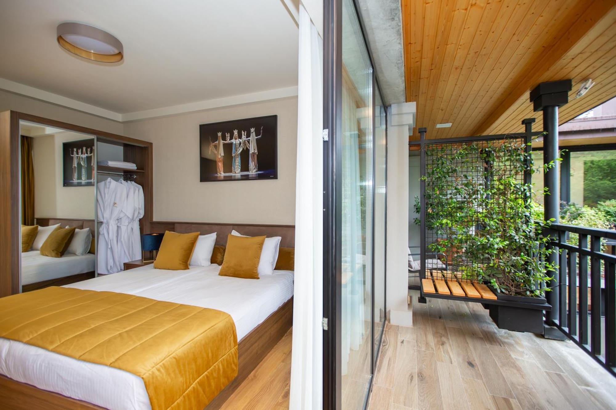 Seventeen Rooms Telavi Bagian luar foto