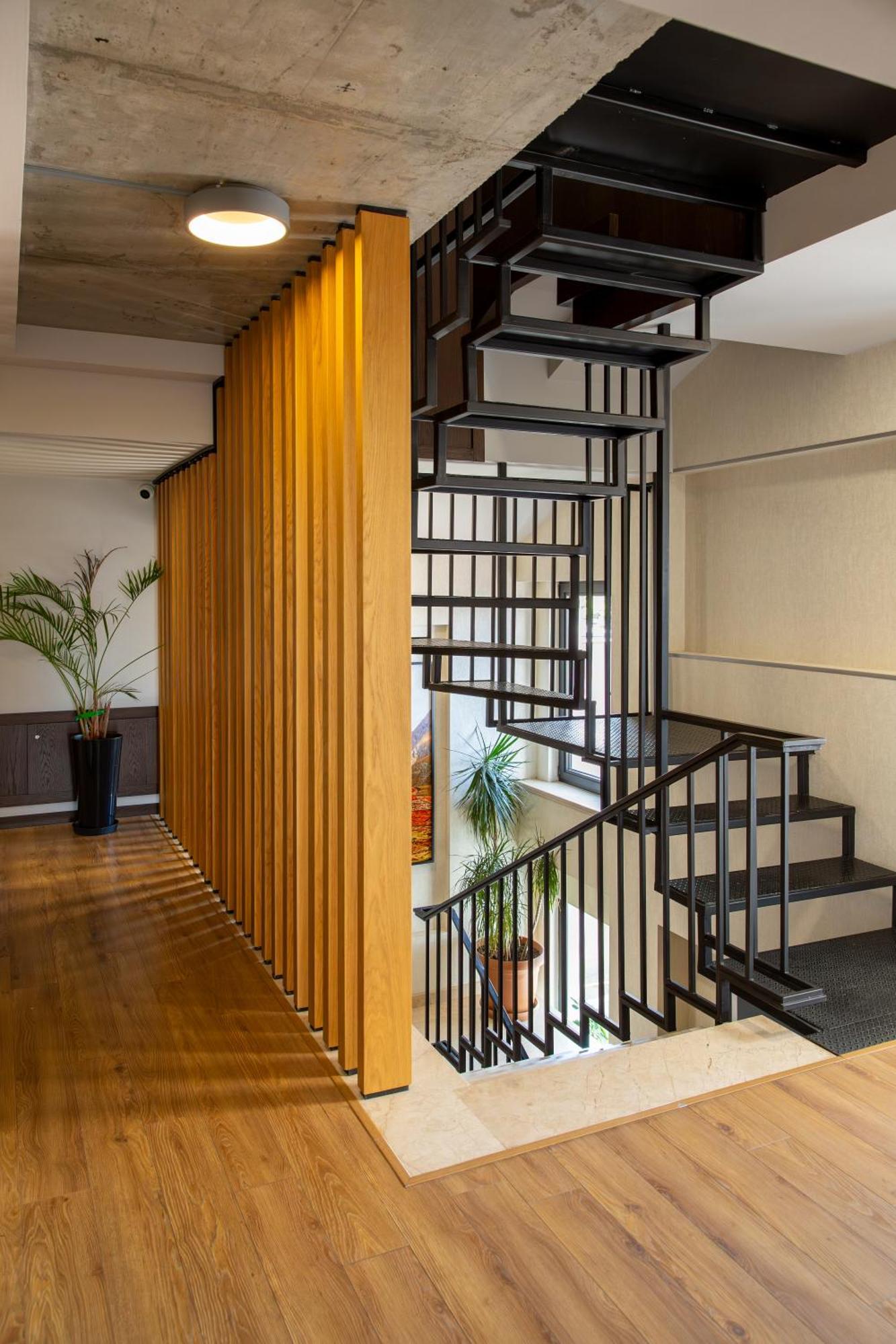 Seventeen Rooms Telavi Bagian luar foto